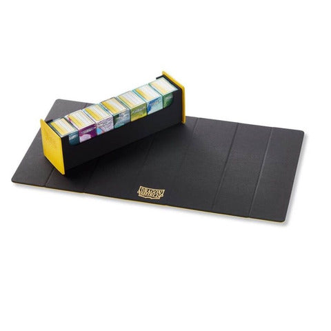 Dragon Shield: Nest 500 Magic Carpet - Yellow and Black